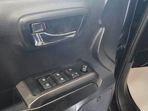 Used 2020 Toyota Tacoma TRD Pro image 12