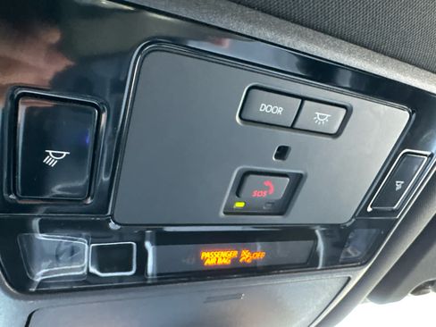Used 2026 Lexus TX 500h AWD w/ Technology Package image 30