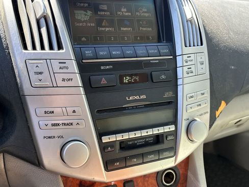 Used 2006 Lexus RX 330 AWD image 18