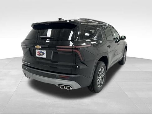 New 2026 Chevrolet Traverse LT w/ Driver Confidence Package AWD/4WD image 20