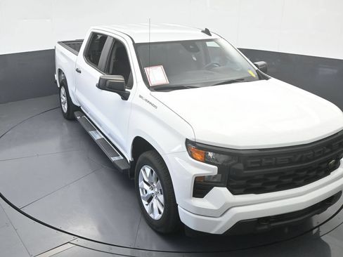 Used 2022 Chevrolet Silverado 1500 Custom RWD image 48