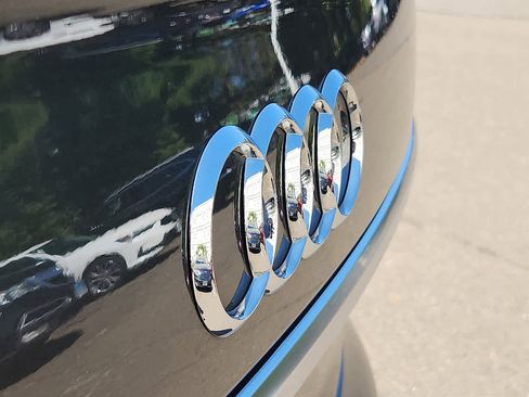 Used 2023 Audi Q5 2.0T Premium Plus w/ Premium Plus Package image 31