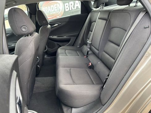 Used 2024 Chevrolet Malibu LT image 23