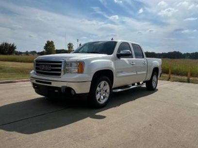 Used 2013 GMC Sierra 1500 SLT w/ SLT White Diamond Edition