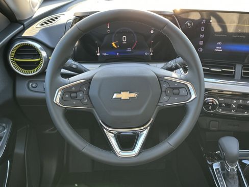 New 2026 Chevrolet Trax LT w/ Driver Confidence Package image 25