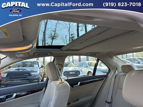 Used 2014 Mercedes-Benz C 250 Sedan image 21