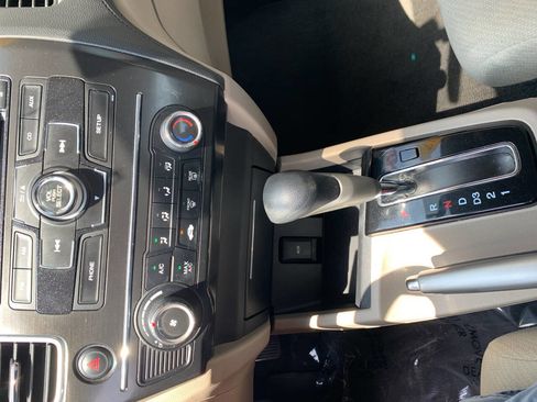 Used 2013 Honda Civic LX image 7