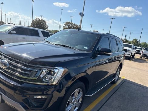 Used 2021 Ford Expedition XLT RWD image 1