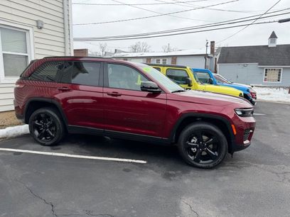 Used 2024 Jeep Grand Cherokee Altitude