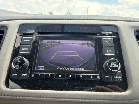 Used 2019 Honda HR-V LX image 20