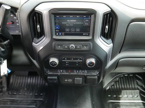 Used 2022 GMC Sierra 3500 Pro w/ Convenience Package AWD/4WD image 19