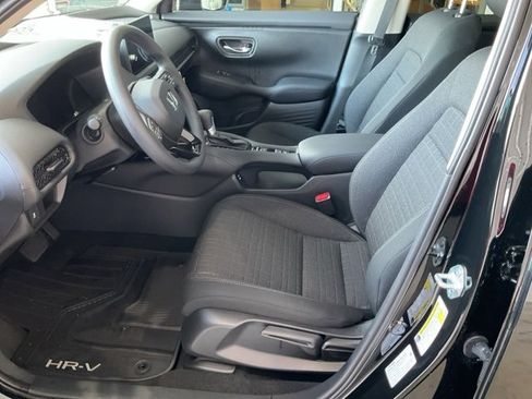 New 2026 Honda HR-V LX image 4