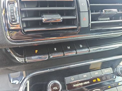 Used 2019 Lincoln Navigator L Reserve AWD/4WD image 29