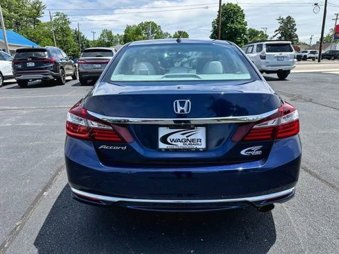 Used 2016 Honda Accord EX image 7