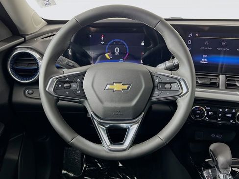 New 2026 Chevrolet Trax LT w/ Driver Confidence Package image 11