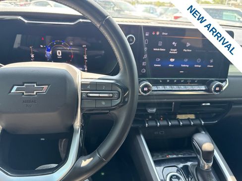 Used 2023 Chevrolet Colorado LT w/ LT Convenience Package II AWD/4WD image 22