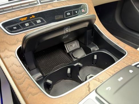 Used 2021 Mercedes-Benz E 350 4MATIC Sedan image 41