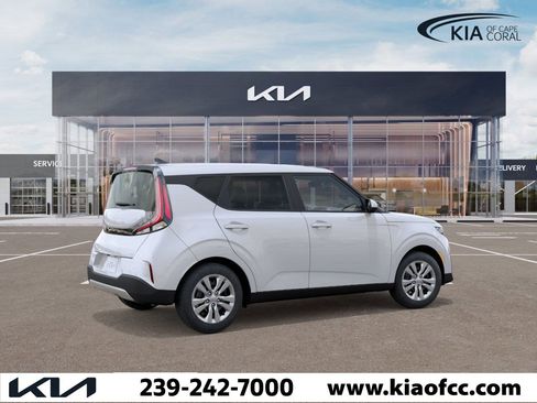 New 2025 Kia Soul LX image 6