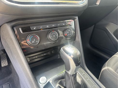 Used 2024 Volkswagen Tiguan S image 24