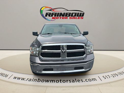 Used 2022 RAM 1500 Classic SLT AWD/4WD image 2