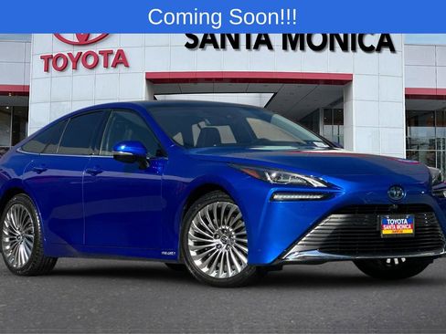 Certified 2021 Toyota Mirai image 2