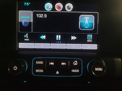 Used 2015 Chevrolet Silverado 1500 LTZ Z71 w/ LTZ Plus Package AWD/4WD image 25