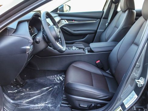 New 2026 MAZDA MAZDA3 2.5 Turbo Sedan w/Premium Plus image 19