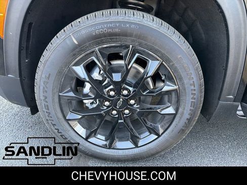 New 2026 Chevrolet Traverse LT w/ Midnight/Sport Edition FWD image 27