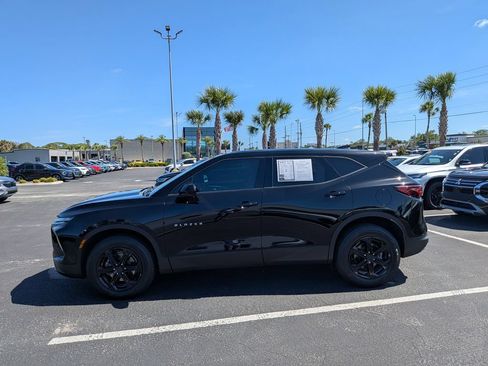 Used 2023 Chevrolet Blazer LT w/ Driver Confidence Package FWD image 5