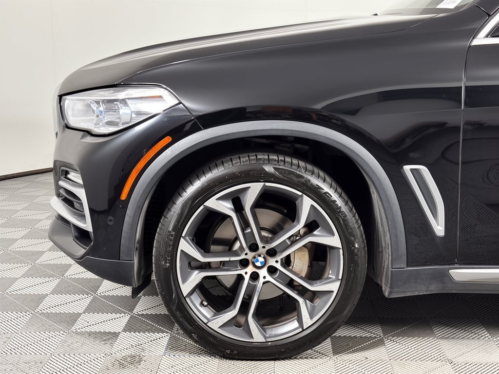 Used 2021 BMW X5 sDrive40i w/ Executive Package RWD image 13