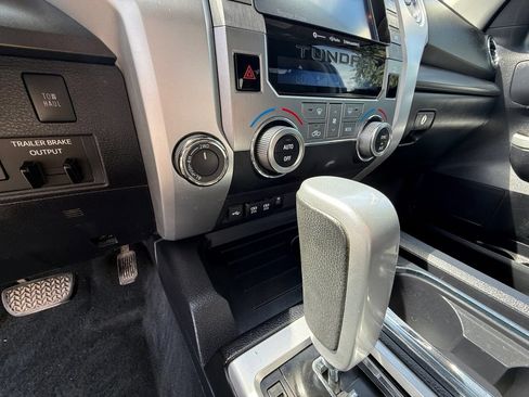 Used 2021 Toyota Tundra SR5 w/ TRD Off-Road Package AWD/4WD image 24