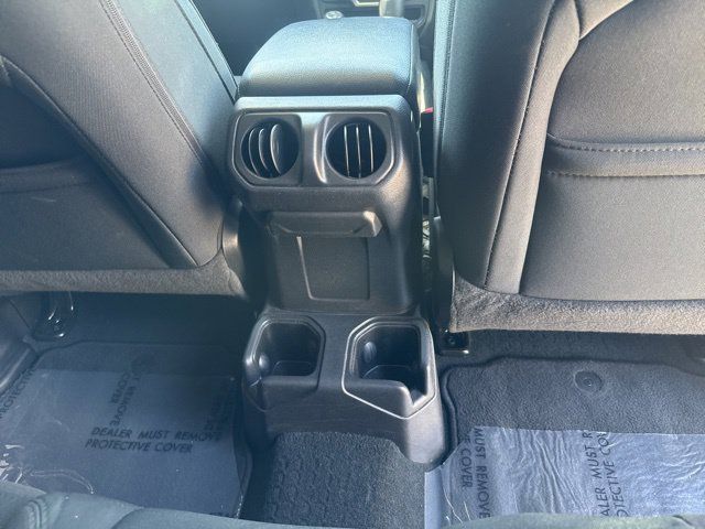 Certified 2022 Jeep Wrangler Unlimited Sport AWD/4WD image 22