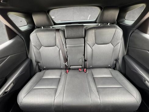 Used 2024 Lexus RX 350 Premium image 16