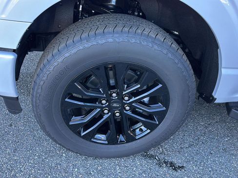 New 2025 Ford F150 Lariat w/ Equipment Group 501A Mid image 46