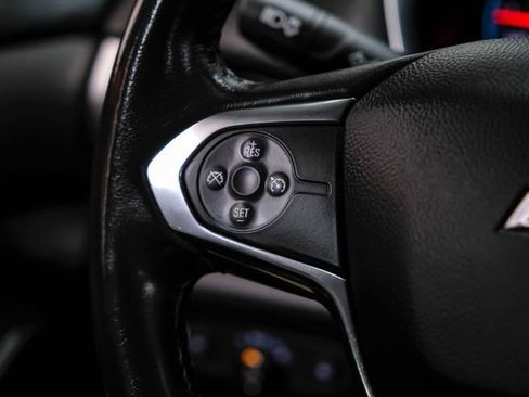 Used 2019 Chevrolet Traverse RS image 14