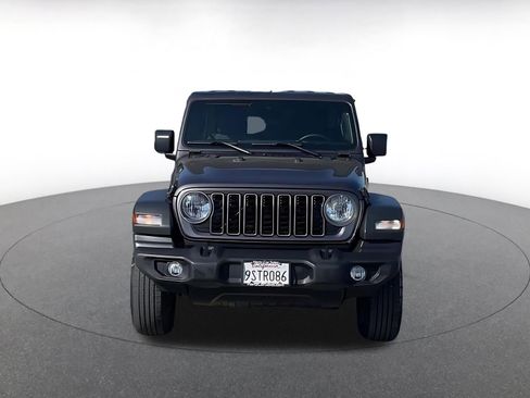 Used 2025 Jeep Wrangler Sport S image 2