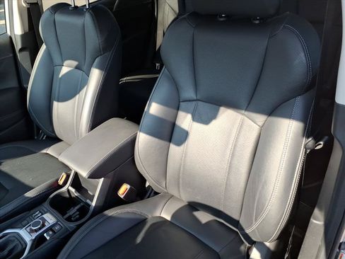 Used 2019 Subaru Forester Touring AWD/4WD image 16