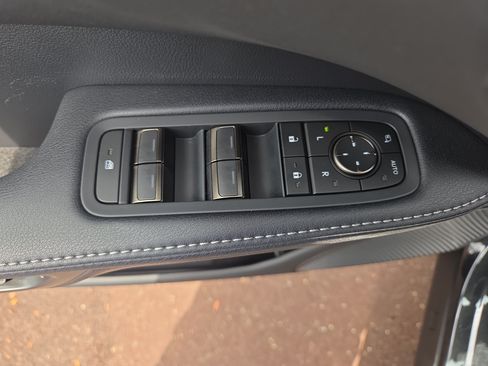 Certified 2025 Lexus RX 450h AWD w/ Convenience Package image 29