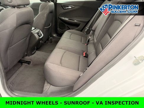 Used 2023 Chevrolet Malibu LT image 16