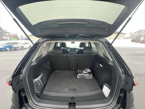 New 2026 Volkswagen Taos SE AWD/4WD image 23