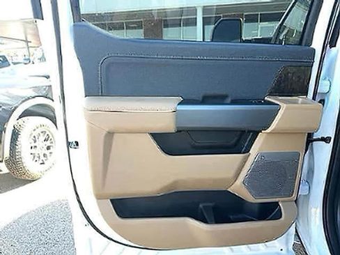 New 2026 Ford F250 Lariat w/ FX4 Off-Road Package AWD/4WD image 13