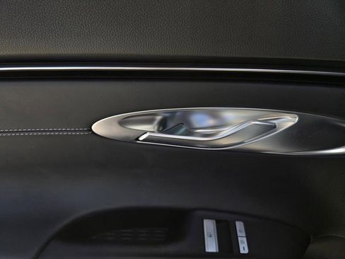 Used 2025 Genesis GV70 3.5T Sport image 14