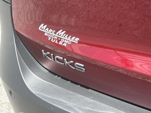 Used 2026 Nissan Kicks SR w/ SR Premium Package AWD/4WD image 6