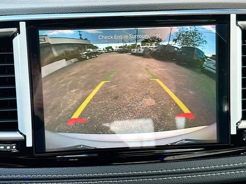 New 2026 Chrysler Pacifica Select w/ S Appearance Package image 17