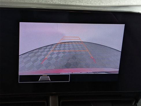 Used 2024 Chevrolet Trax RS w/ Driver Confidence Package image 18