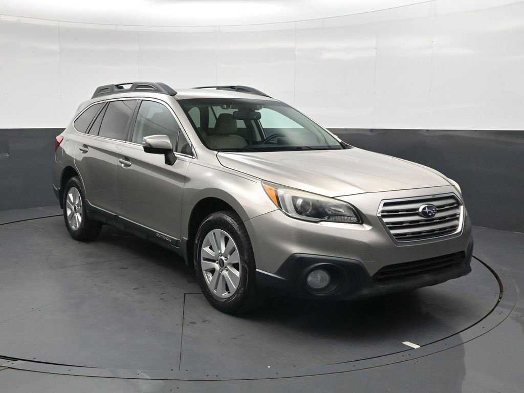 Used 2015 Subaru Outback 2.5i Premium AWD/4WD image 2