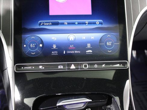 Used 2024 Mercedes-Benz C 300 Sedan w/ AMG Line w/ Night Package image 9