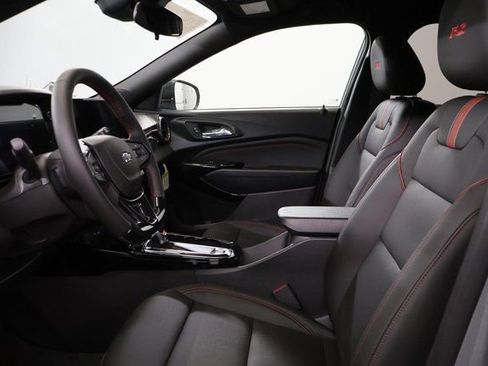 New 2026 Chevrolet Trax RS FWD image 11