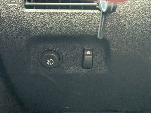 Used 2008 Saturn Sky image 15