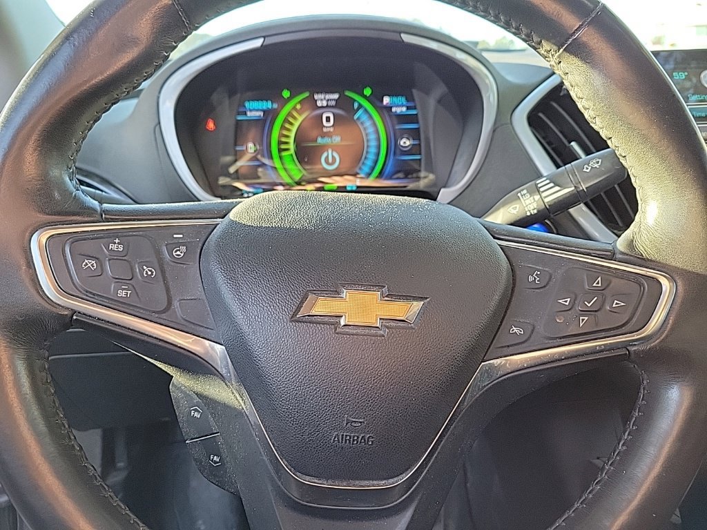 Used 2017 Chevrolet Volt LT w/ Comfort Package FWD image 9
